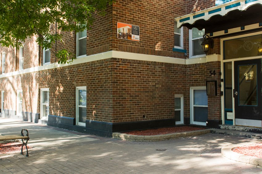 54-Exterior-June-2013