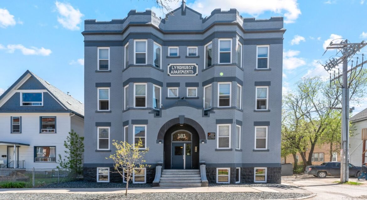 PHOTO-2025-08-06-11-03-42