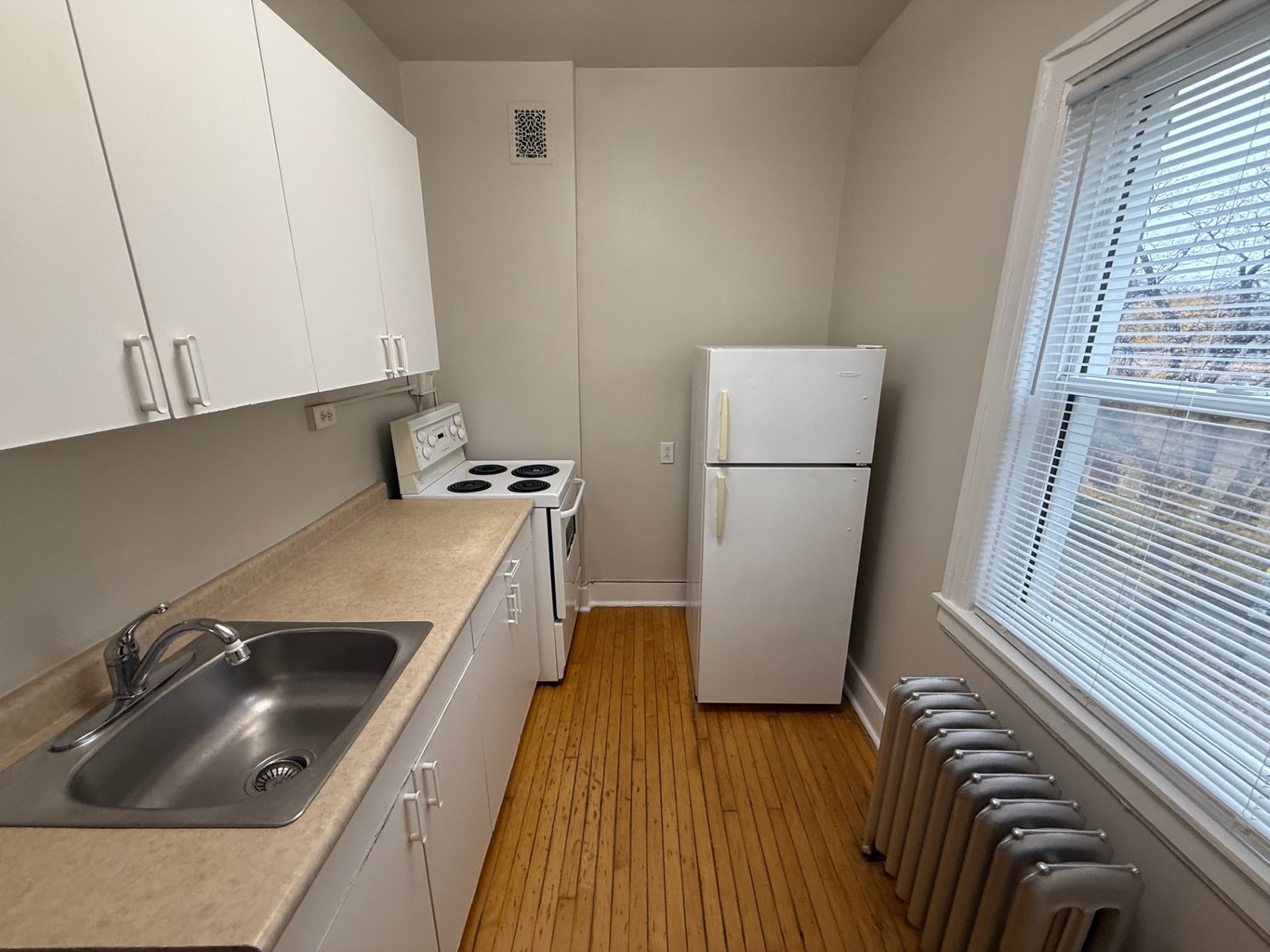 thumbnail_IMG_0147-1