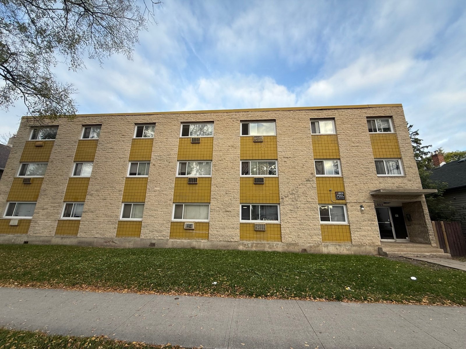 thumbnail_IMG_9532-1